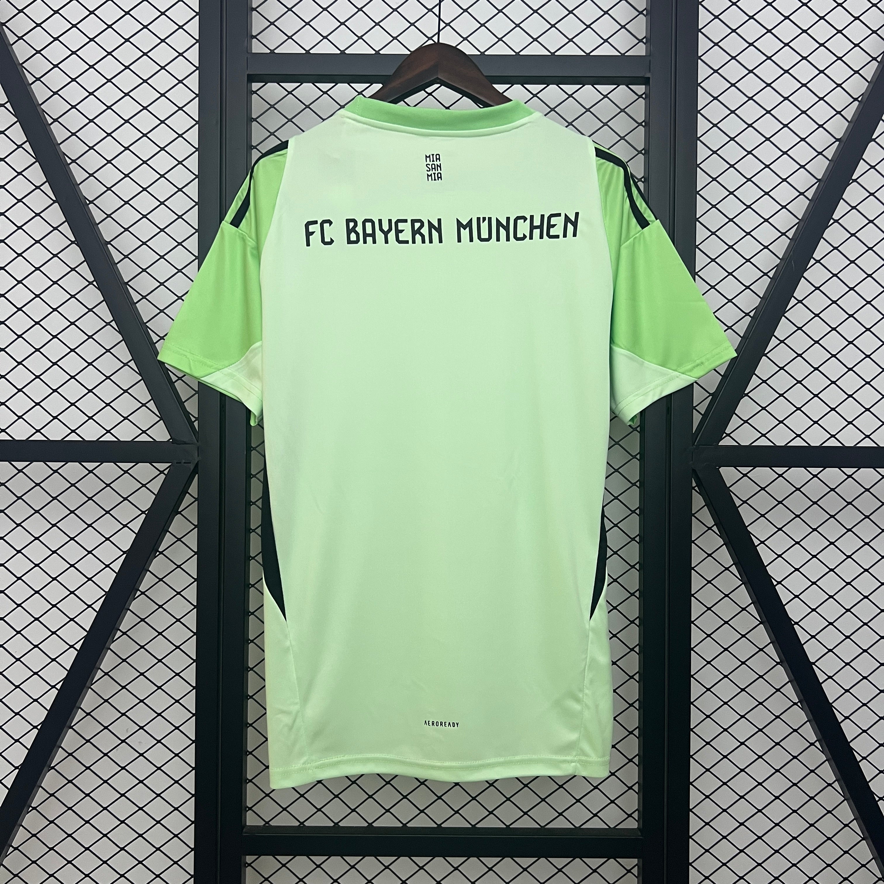 Bayern Maillot Third 25/26